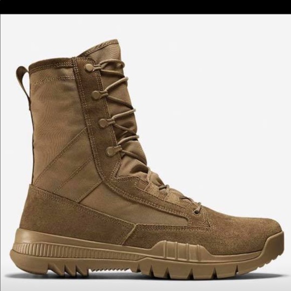 Nike Shoes - Nike Boots